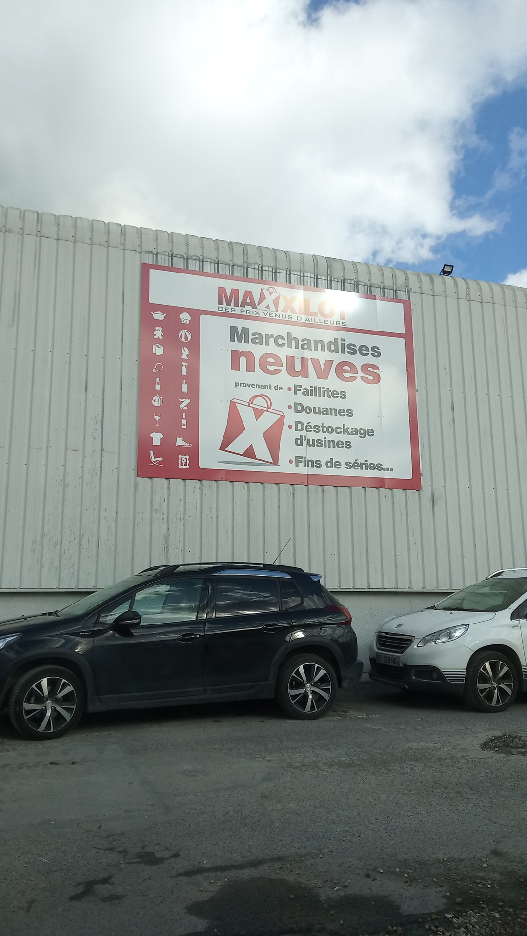 Photo n° 1 de l'avis de Winnie-Oslo. fait le 12/02/2020 à 13:18