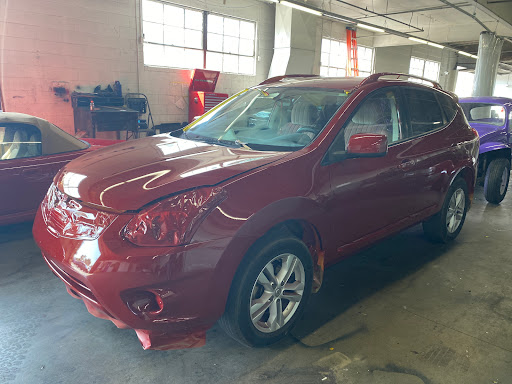 Auto Body Shop «Maaco Collision Repair & Auto Painting», reviews and photos, 793 W Holt Ave, Pomona, CA 91768, USA