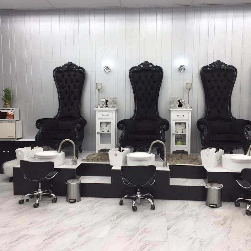 Alba Nails & Beauty Lounge