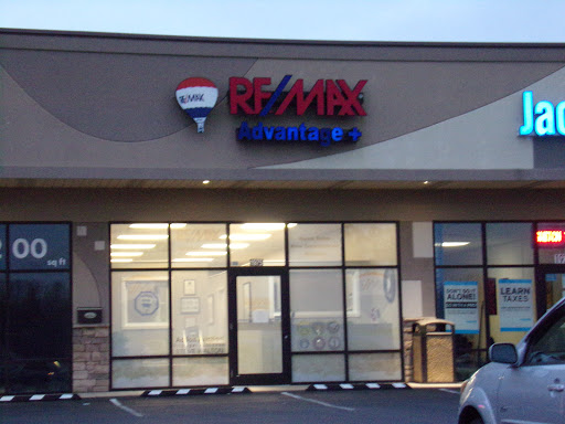 Real Estate Agency «Re/Max Advantage Plus», reviews and photos, 1975 N Dixie Blvd, Radcliff, KY 40160, USA