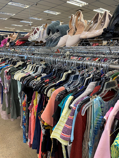 Thrift Store «Goodwill», reviews and photos