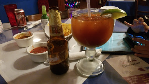 Mexican Restaurant «La Isla Restaurant», reviews and photos, 611 W Park Row Dr, Arlington, TX 76010, USA