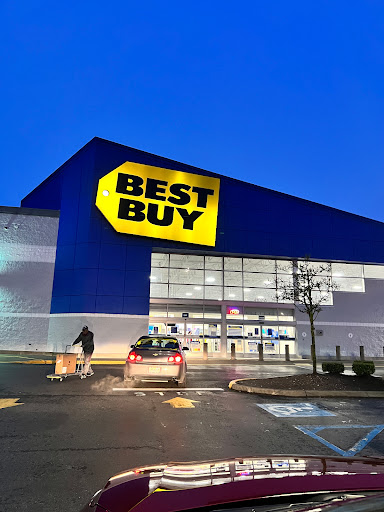 Best Buy, 4102 S Meridian A, Puyallup, WA 98373, USA, 