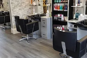 Changing Grooms Hair & Beauty Spa image