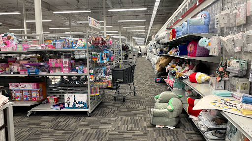 Clothing Store «Burlington Coat Factory», reviews and photos, 800 Barnum Avenue Cutoff, Stratford, CT 06614, USA