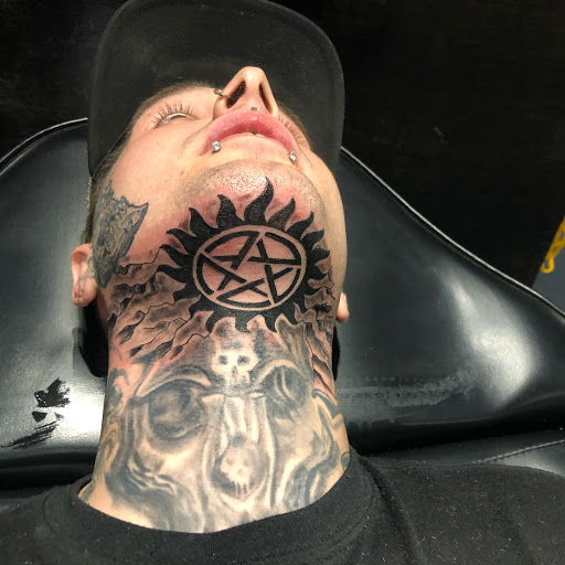 Tattoo Shop «Inkfamous Tatoo Studio», reviews and photos, 353 Vincennes St, New Albany, IN 47150, USA