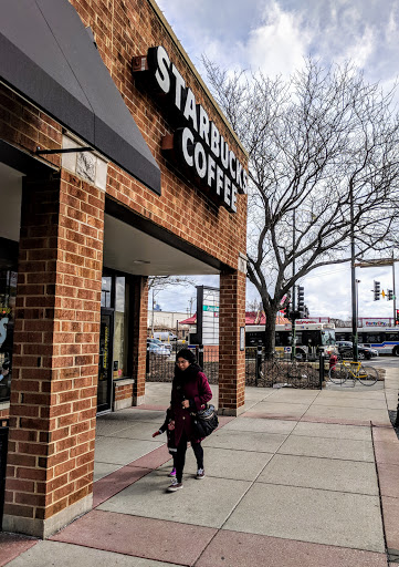 Shopping Mall «Riverpoint Center», reviews and photos, 1730 W Fullerton Ave, Chicago, IL 60614, USA