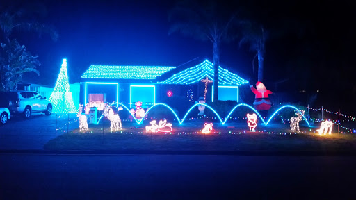 Currumbin Avenue Christmas Lights