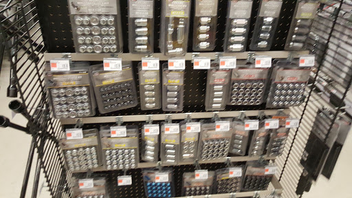 Auto Parts Store «AutoZone», reviews and photos, 7-49 Wyckoff Ave, Ridgewood, NY 11385, USA