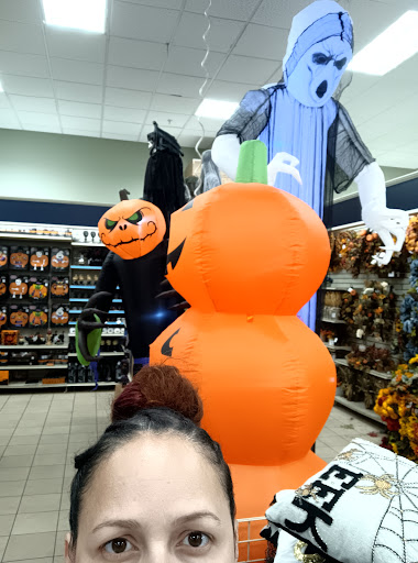 Outlet Mall «Tanger Outlet Deer Park», reviews and photos, 152 The Arches Cir, Deer Park, NY 11729, USA