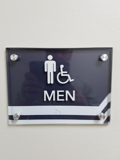 Commercial Printer «AlphaGraphics At Market Center», reviews and photos, 2372 Irving Blvd, Dallas, TX 75207, USA