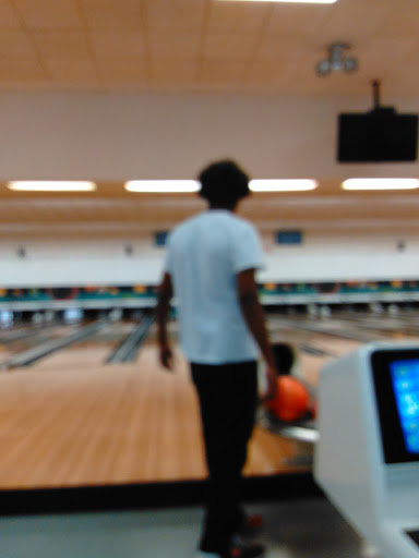 Bowling Alley «Sunset Bowl», reviews and photos, 2015 N Lewis Ave, Waukegan, IL 60087, USA