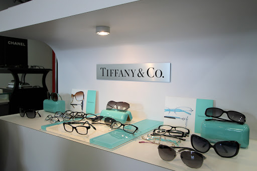 Optician «Milan Optique», reviews and photos, 608 W 48th St, Kansas City, MO 64112, USA