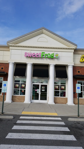 Frozen Yogurt Shop «Sweet Frog Stonebridge», reviews and photos, 125 Stonebridge Plaza Avenue, Richmond, VA 23225, USA