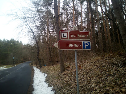 Parkoviště na hrad Helfenburk