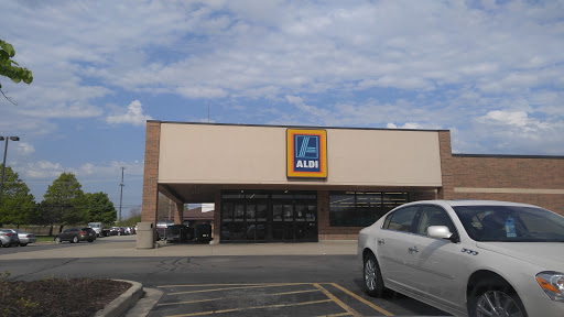 Supermarket «ALDI», reviews and photos, 125 Stark Dr, Carol Stream, IL 60188, USA
