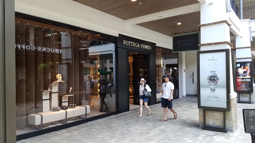 Bottega Veneta Honolulu Ala Moana Center