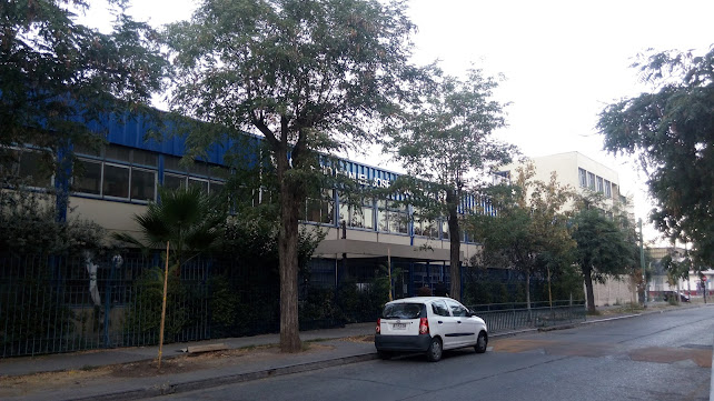 Opiniones de Colegio Manuel José Irarrázaval en Estación Central - Escuela