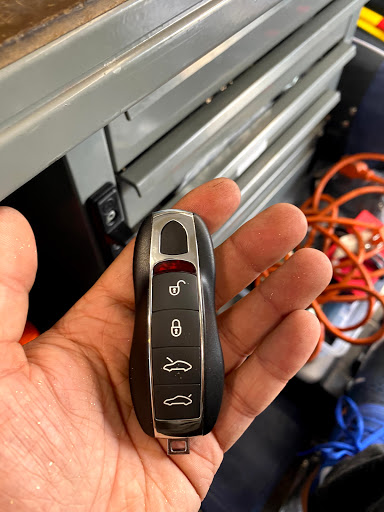 Locksmith «Supreme Locksmith», reviews and photos, 3400 Stevenson Blvd, Fremont, CA 94538, USA