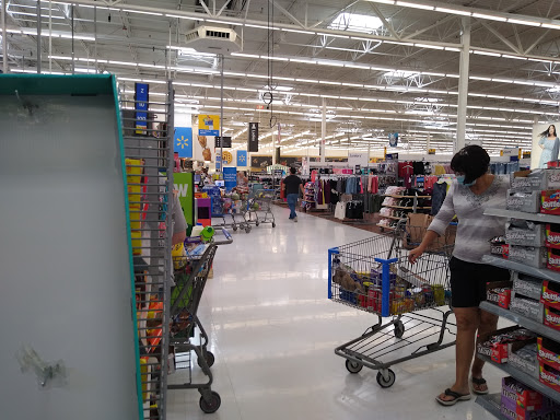 Department Store «Walmart Supercenter», reviews and photos, 220 Century Blvd, Bristol, TN 37620, USA