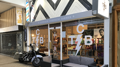 TCB Tatoueur Coiffeuse Barbier à Vichy