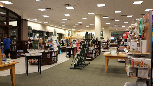 Book Store «Barnes & Noble», reviews and photos, 1 E Towne Mall, Madison, WI 53704, USA