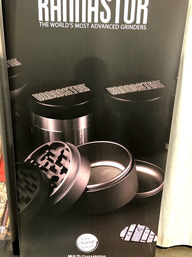 Tobacco Shop «Laguna Smoke Shop», reviews and photos, 24741 Alicia Pkwy e, Laguna Hills, CA 92653, USA