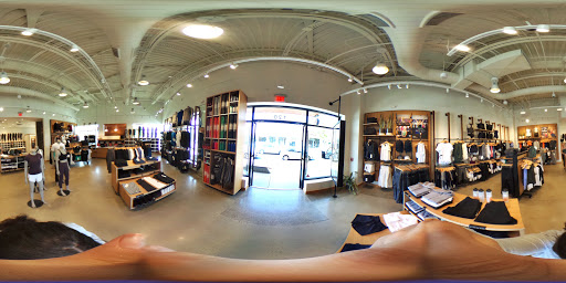Sportswear Store «lululemon athletica», reviews and photos, 2050 Bond St #120, Charlottesville, VA 22901, USA