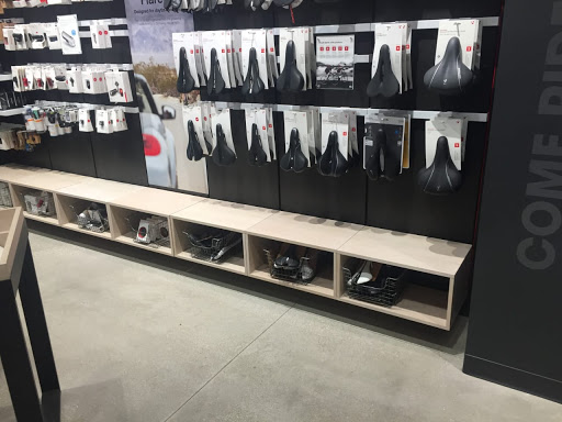 Bicycle Store «Trek Bicycle Store», reviews and photos, 1706 Eagan Rd, Madison, WI 53704, USA