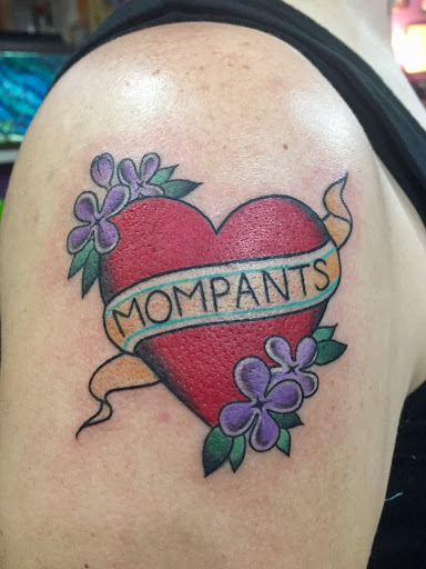 Tattoo Shop «Martian Arts Tattoo Studio», reviews and photos, 3352 SE Hawthorne Blvd, Portland, OR 97214, USA