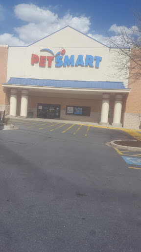 Pet Supply Store «PetSmart», reviews and photos, 1238 Putty Hill Ave, Towson, MD 21286, USA