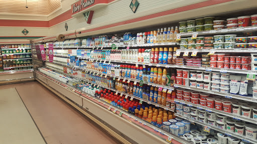 Grocery Store «Winn-Dixie», reviews and photos, 1122 N Main St, Bushnell, FL 33513, USA
