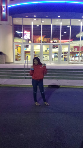 Movie Theater «Goodrich Savoy 16 IMAX», reviews and photos, 232 Burwash Ave, Savoy, IL 61874, USA