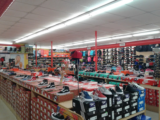 Shoe Store «Shoe City - Orange», reviews and photos, 969 N Tustin St, Orange, CA 92867, USA