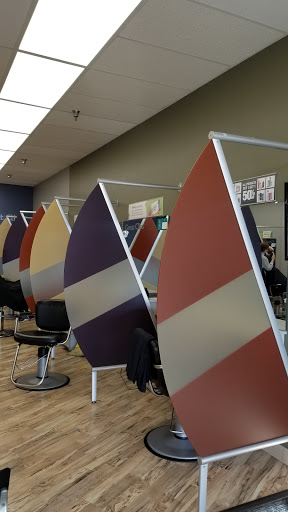 Hair Salon «Great Clips», reviews and photos, 716 S Rand Rd, Lake Zurich, IL 60047, USA