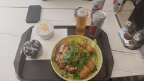 Plats et boissons du Restaurant asiatique Red Dragon 来一碗 LAIYIWAN à Suresnes - n°19