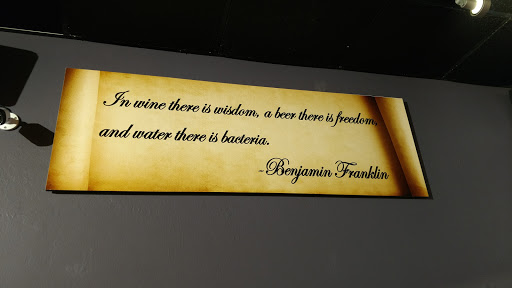 Restaurant «South Street», reviews and photos, 1410 Pine Ridge Rd, Naples, FL 34108, USA