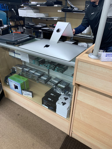 Southfield Computer Outlet, 28901 Southfield Rd, Lathrup Village, MI 48076, USA, 