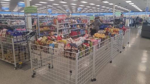 Clothing Store «Ross Dress for Less», reviews and photos, 2151 N Harris Blvd, Layton, UT 84041, USA