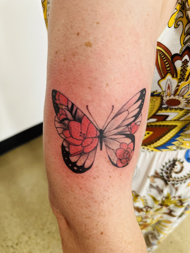 Explore mexican hand tattoo ideas, creative tattoo ideas in Thousand Oaks, available at MD Tattoo Studio