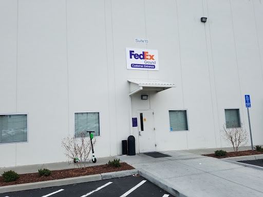 Mailing Service «FedEx Ground», reviews and photos, 696 E Trimble Rd, San Jose, CA 95131, USA
