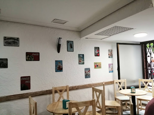 Restaurante club de tenis almansa - Ctra. Yecla, s/n, 02640 Almansa, Albacete, España
