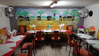 Atmosphère du Restaurant africain Le Corossole d'Afrique à Choisy-le-Roi - n°3