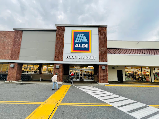 Supermarket «ALDI», reviews and photos, 9616 Reisterstown Rd #101, Owings Mills, MD 21117, USA