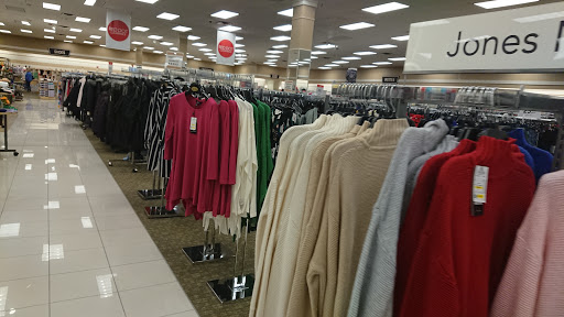 Shopping Mall «Watchung Square Mall», reviews and photos, 1515 US-22, Watchung, NJ 07069, USA