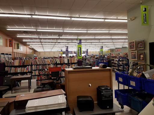 Thrift Store «Goodwill», reviews and photos