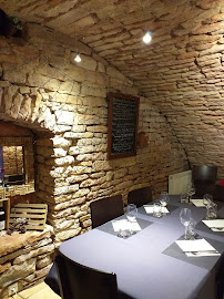 Atmosphère du Restaurant français Restaurant La Cadole à Givry - n°10