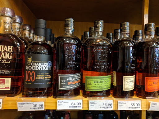 Liquor Store «Southgate Liquor Store», reviews and photos, 4908 Merrick Rd, Massapequa Park, NY 11762, USA