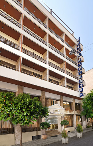 ξενοδοχεία με εγκαταστάσεις για παιδιά Αθήνα
