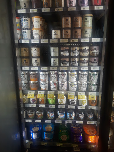 Grocery Store «The Fresh Market», reviews and photos, 526 21st St, Vero Beach, FL 32960, USA